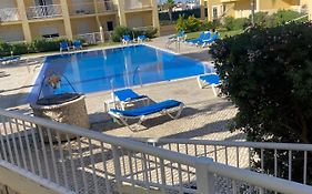 Parra Home Holidays - Close To Gale Beach